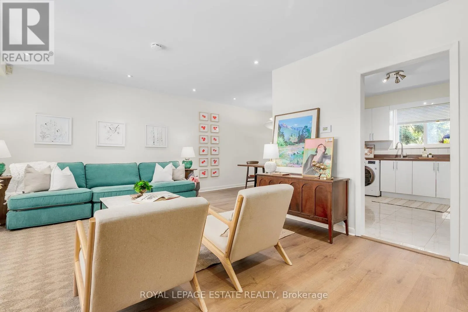 21 NUFFIELD DRIVE