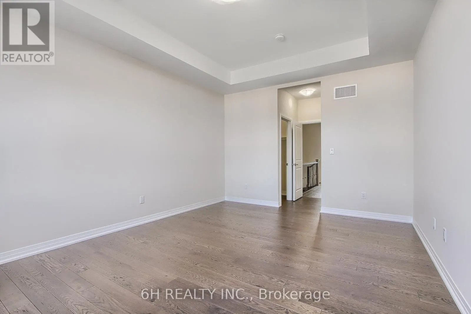2616 HIBISCUS DRIVE