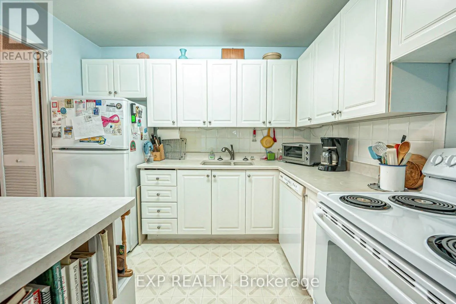 #402 - 44 FALBY COURT