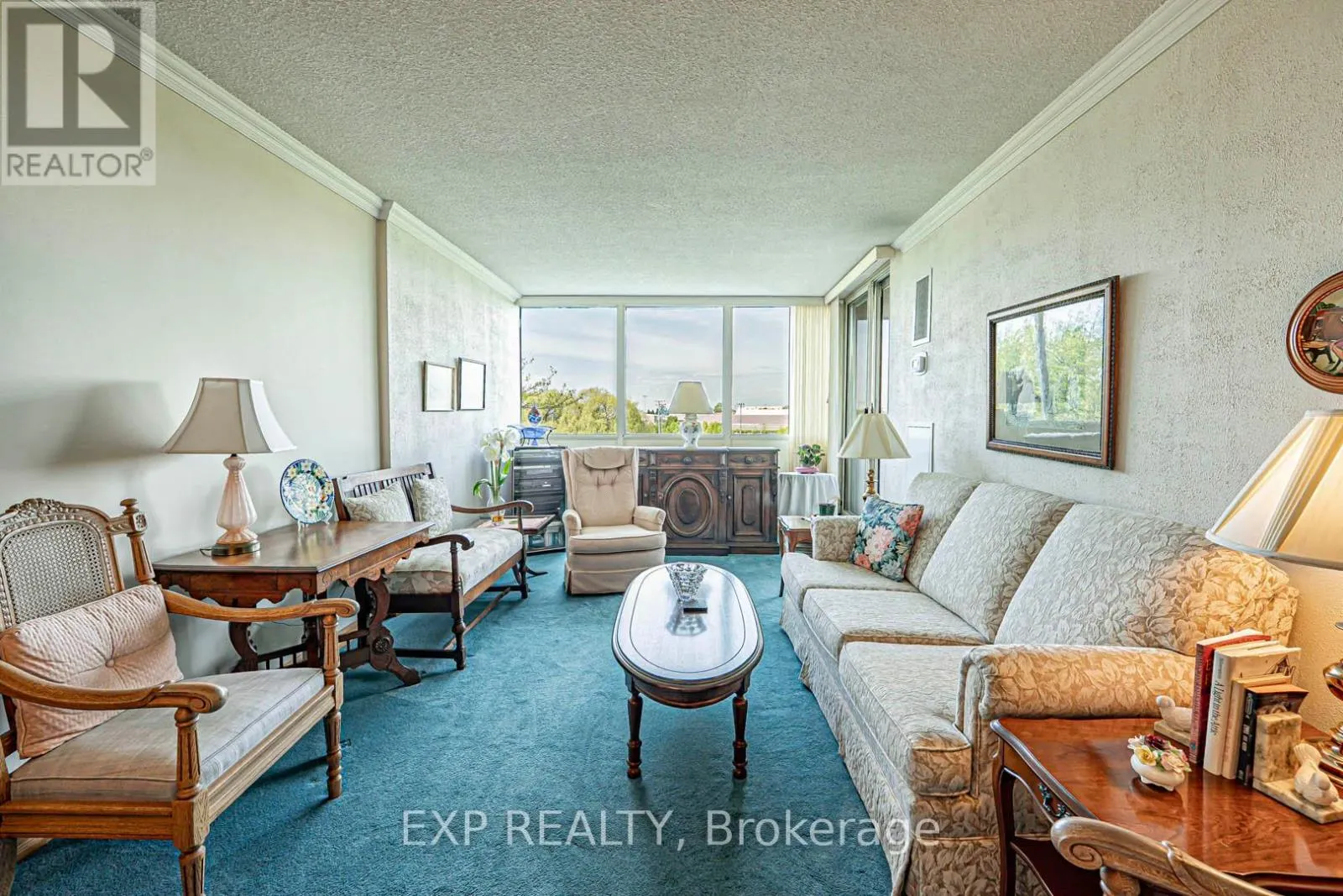 #402 - 44 FALBY COURT