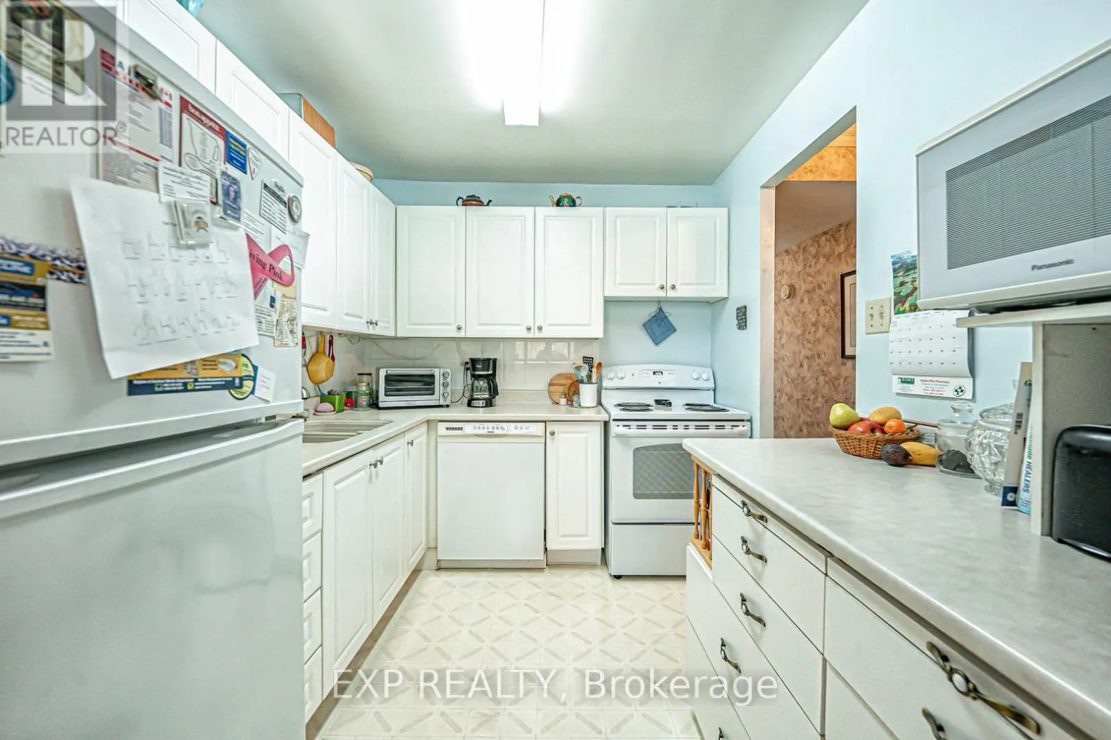 #402 - 44 FALBY COURT