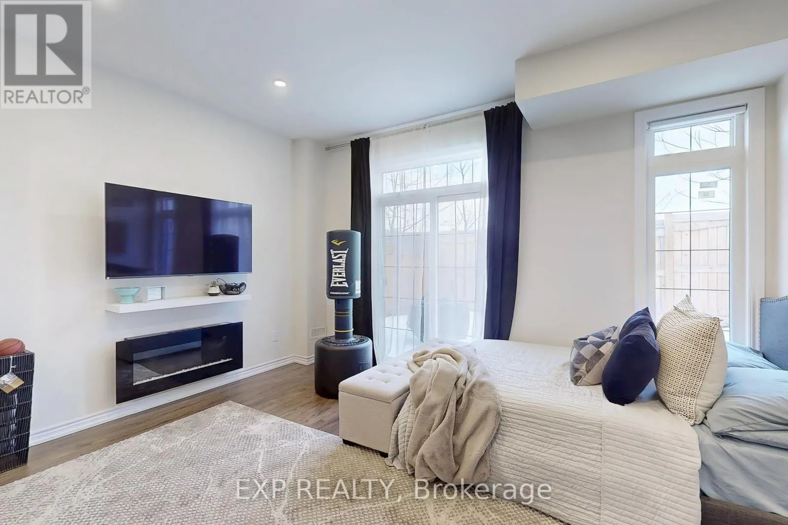 13 SEAGRAVE LANE