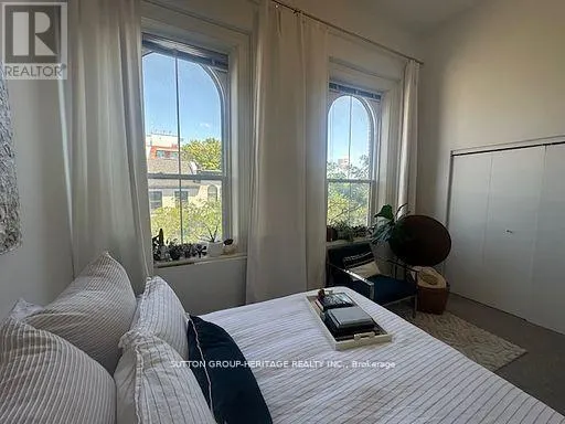 1 - 19.5 KING STREET W