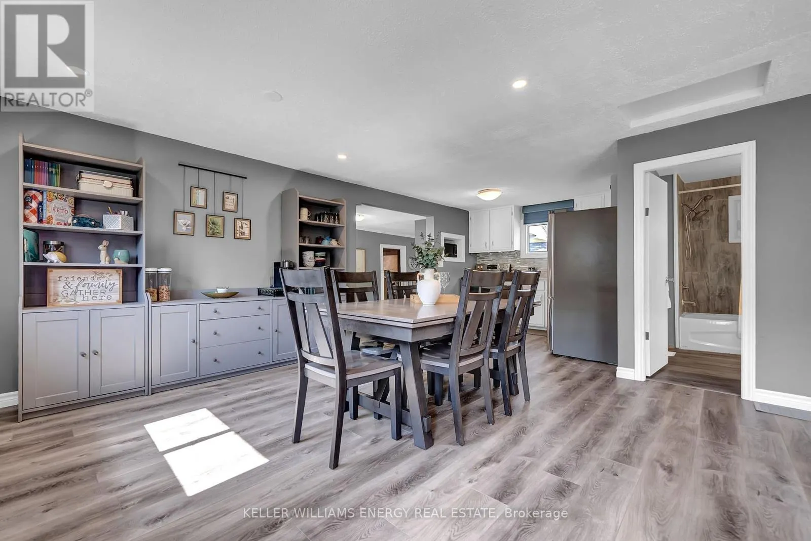 1725 BROWNSVILLE ROAD
