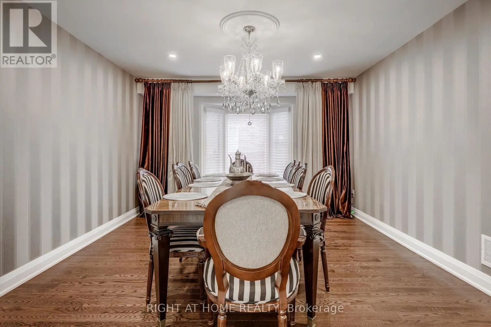 35 SAYOR DRIVE