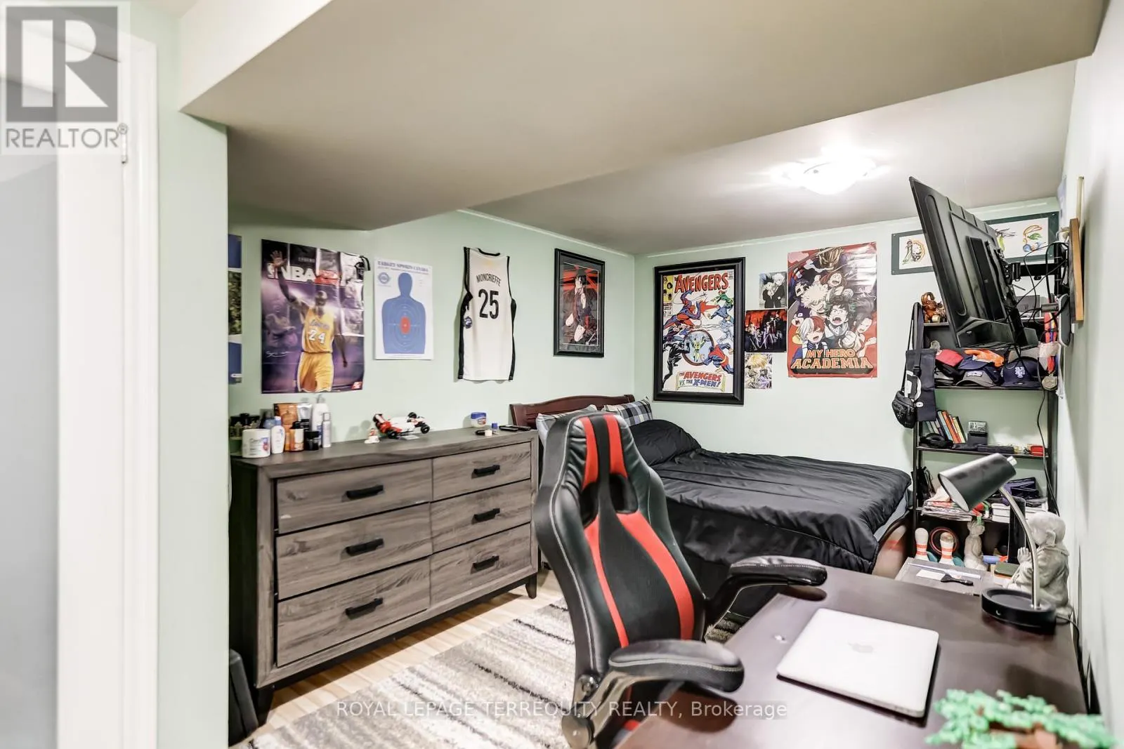 30 WICKS DRIVE