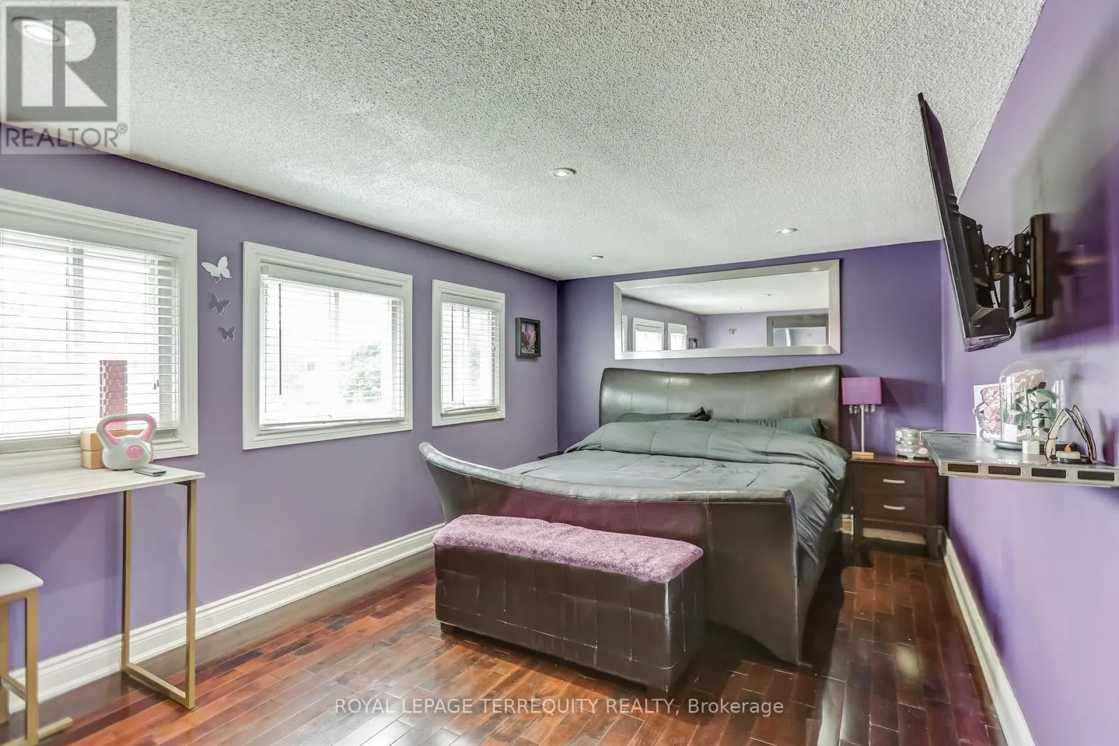 30 WICKS DRIVE