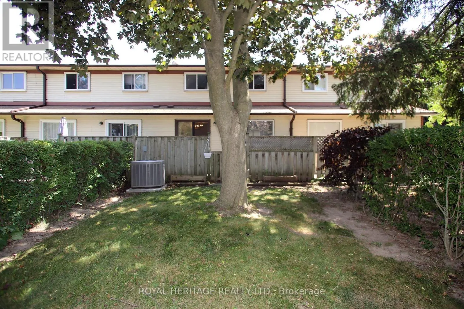 27 PARKER CRESCENT