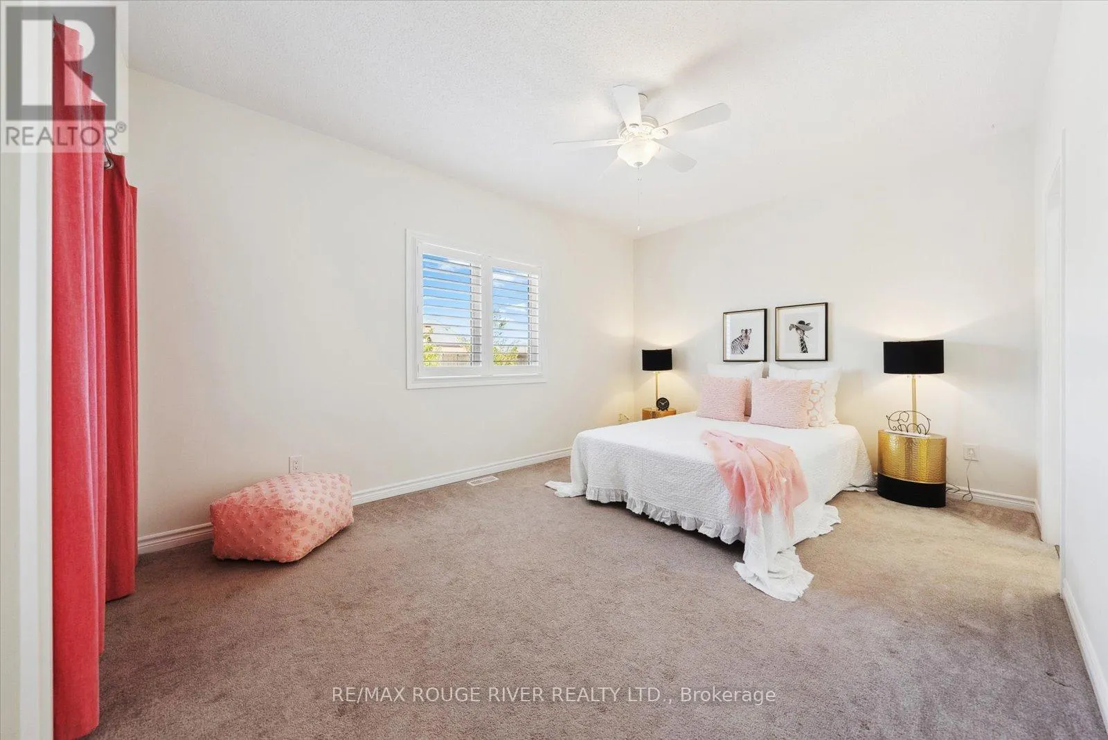 38 CHARLES TILLEY CRESCENT