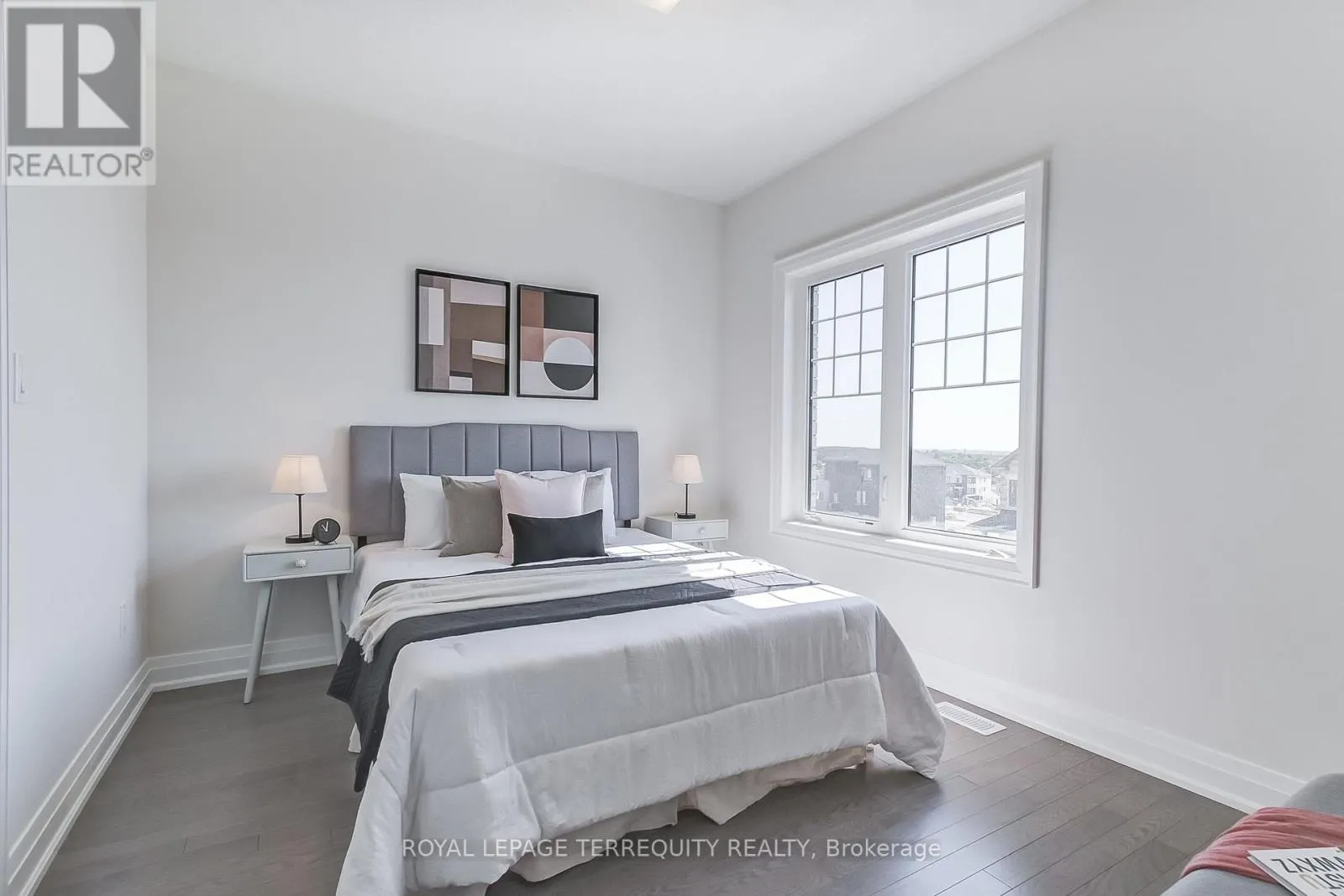 1224 TALISMAN MANOR