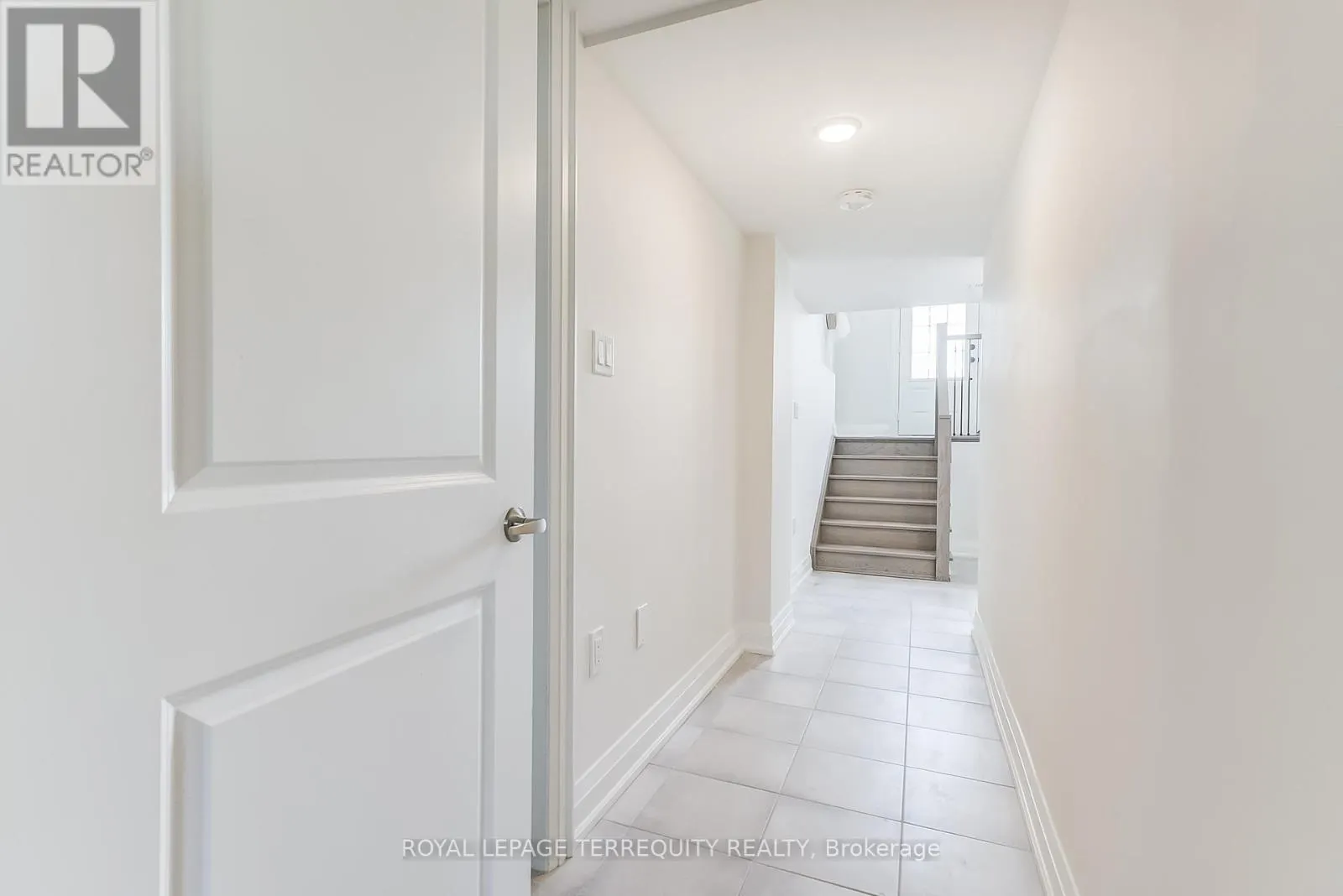 1224 TALISMAN MANOR