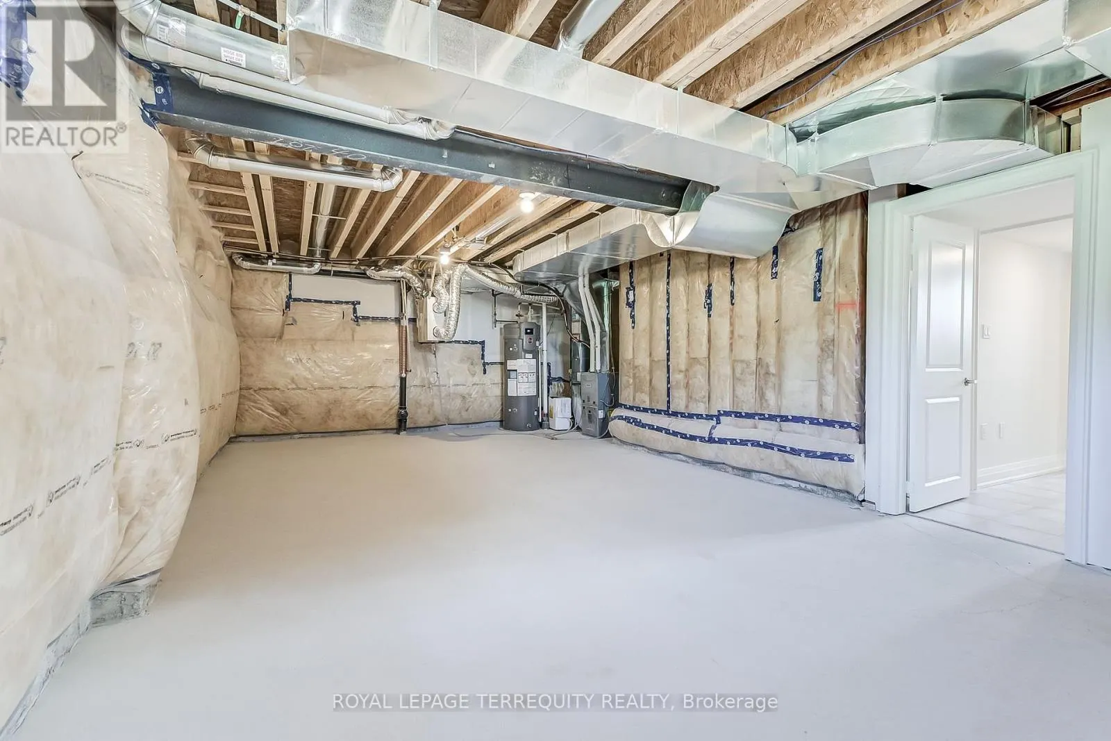 1224 TALISMAN MANOR