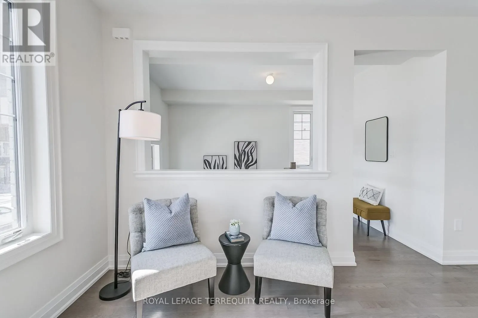 1224 TALISMAN MANOR