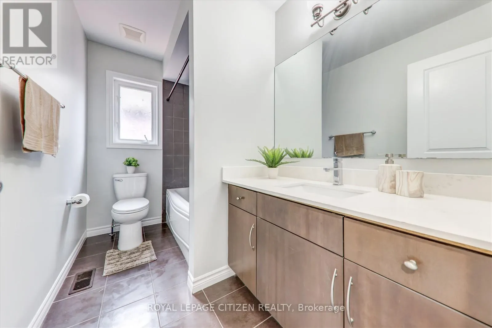 22 TED MILLER CRESCENT