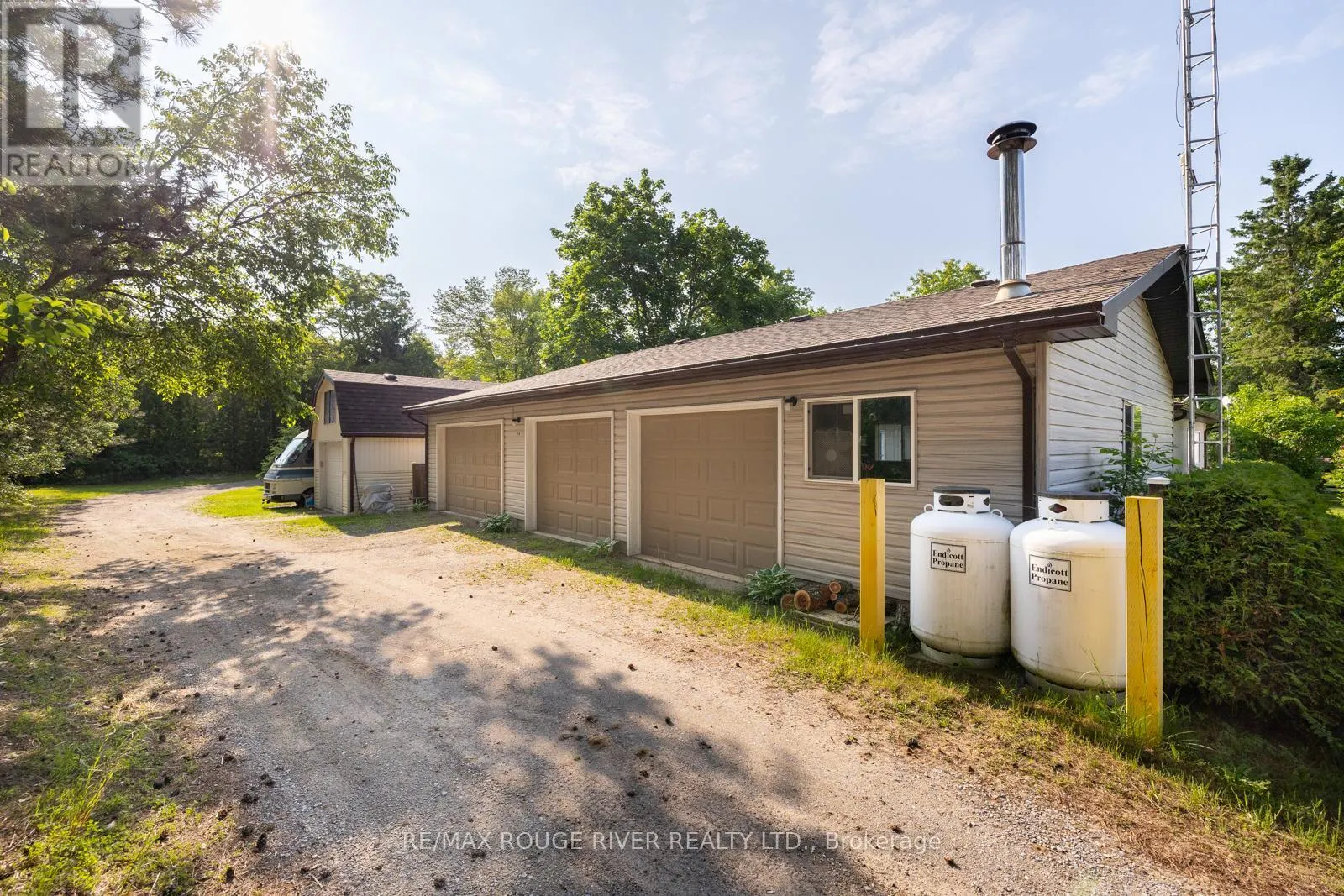 14 - 10126 LONGSAULT ROAD, #14