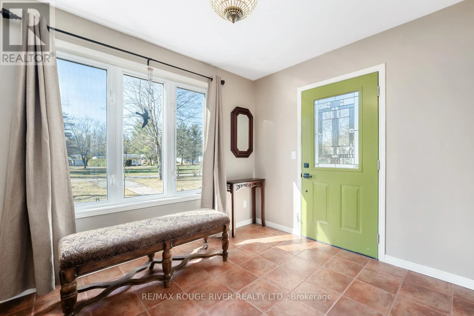 14 - 10126 LONGSAULT ROAD, #14