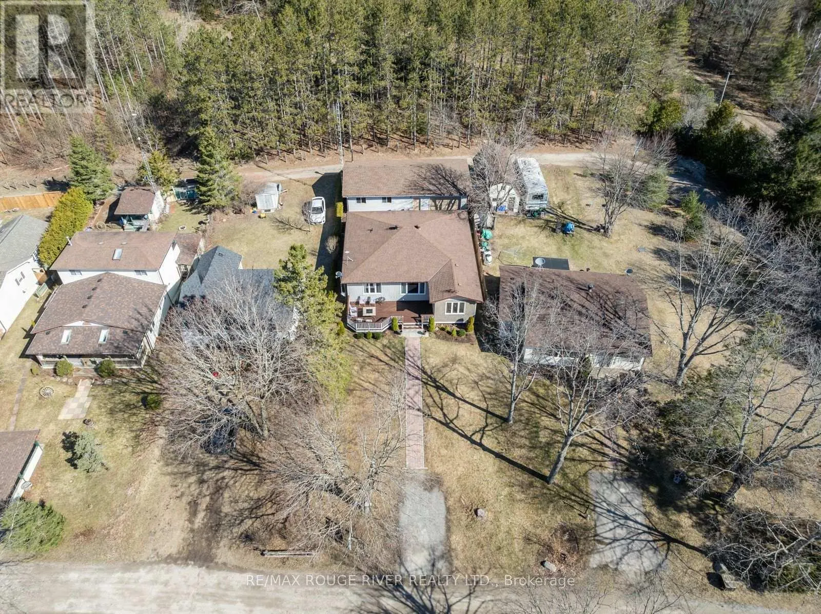 14 - 10126 LONGSAULT ROAD, #14