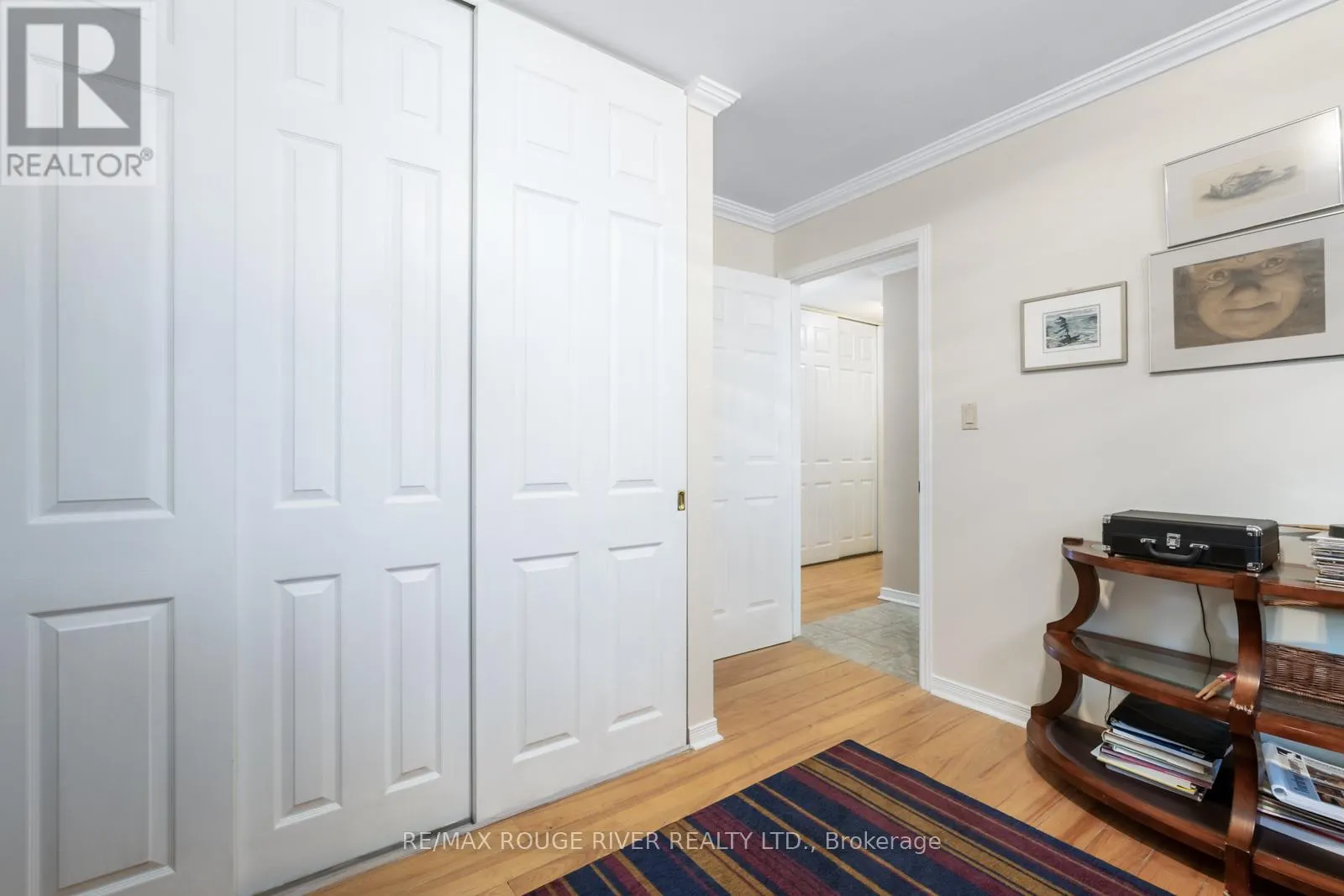 14 - 10126 LONGSAULT ROAD, #14