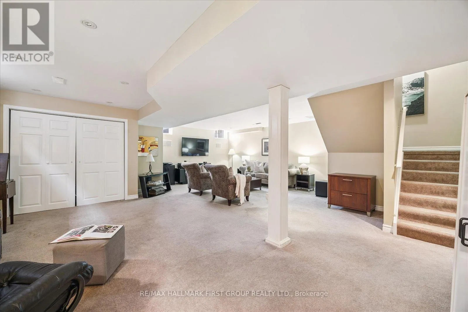 41 MARCHWOOD CRESCENT