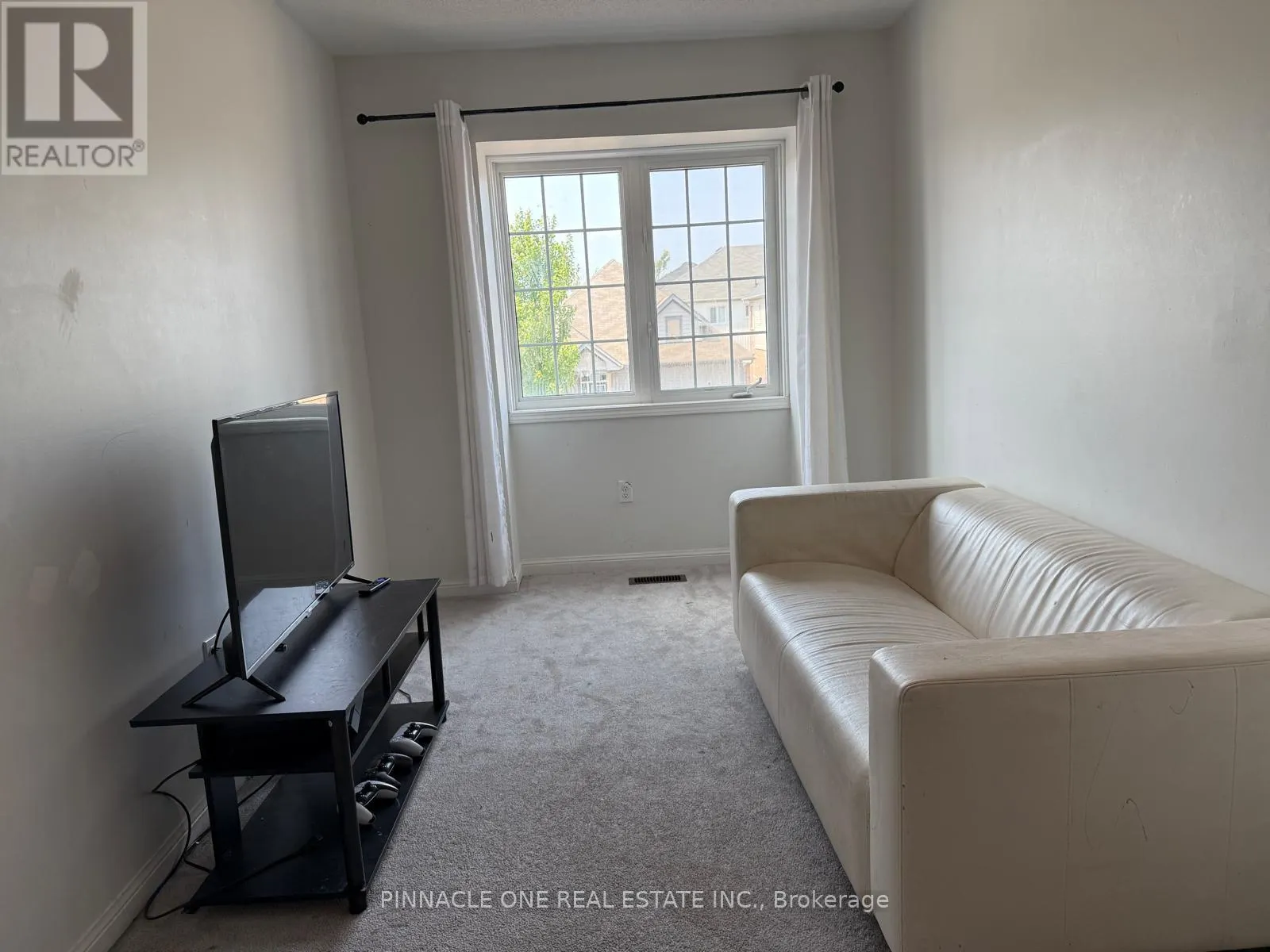 226 KENNETH COLE DRIVE