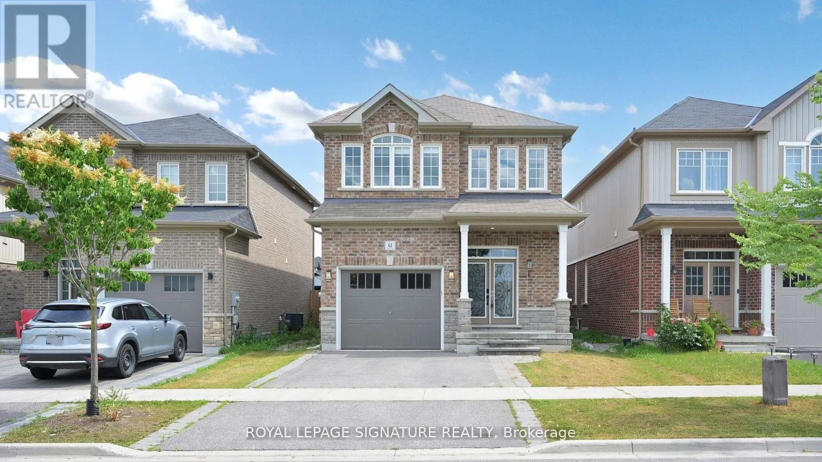 62 MOSES CRESCENT