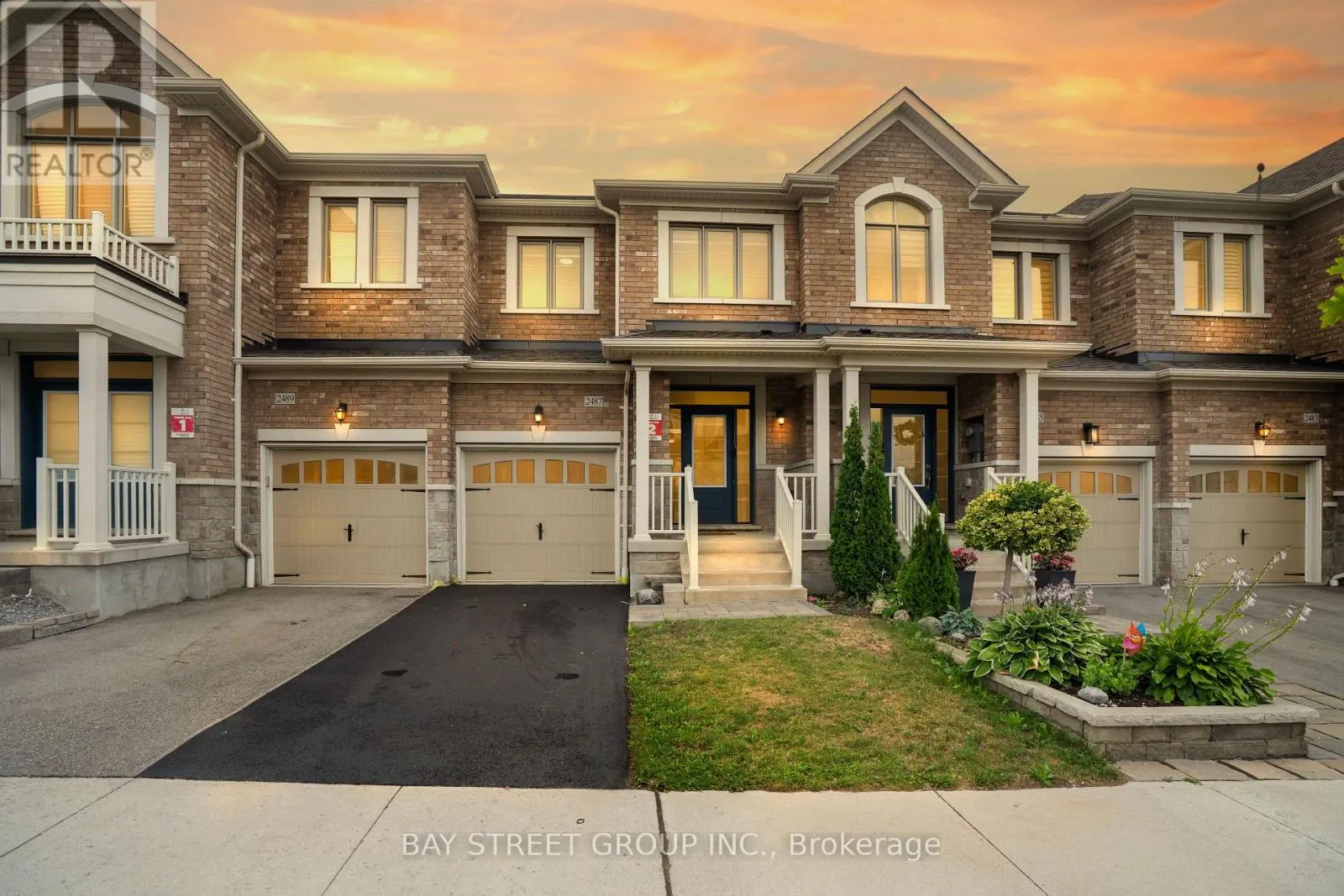 2487 HIBISCUS DRIVE
