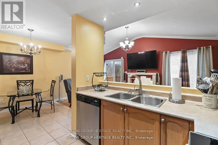 3 ANGIER CRESCENT