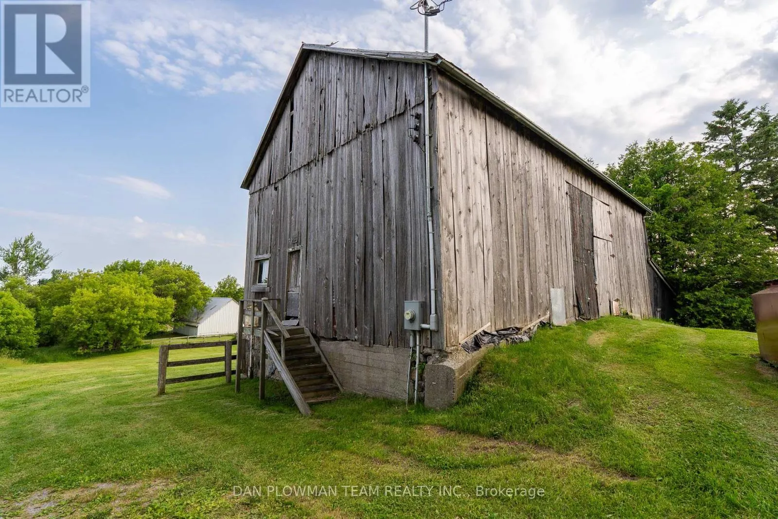 2983 CONCESSION RD 8 ROAD