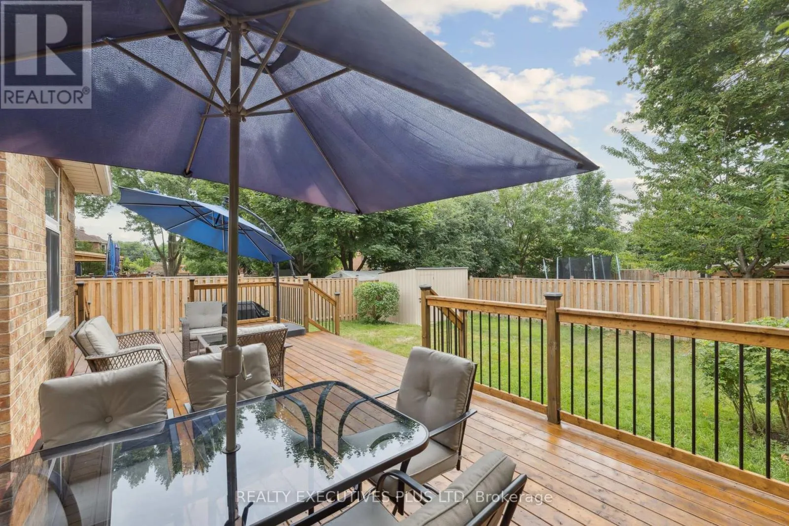 1822 FORESTVIEW DRIVE