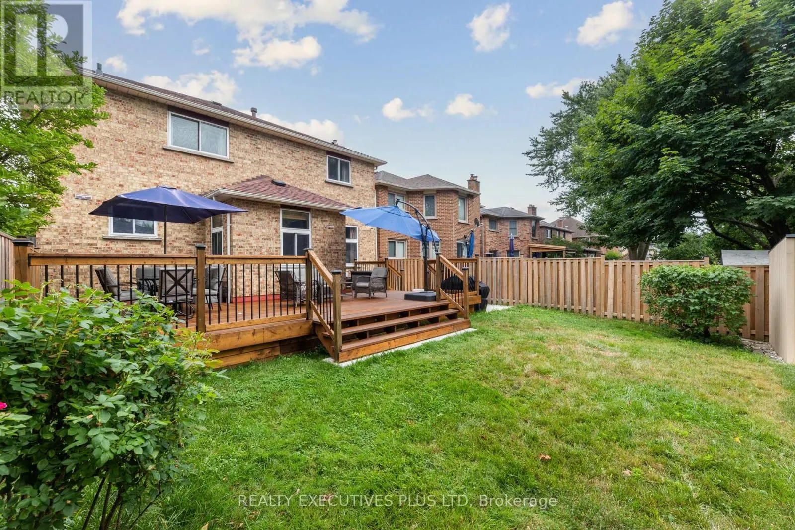1822 FORESTVIEW DRIVE