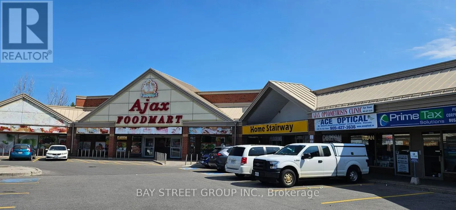 14 - 250 BAYLY STREET W