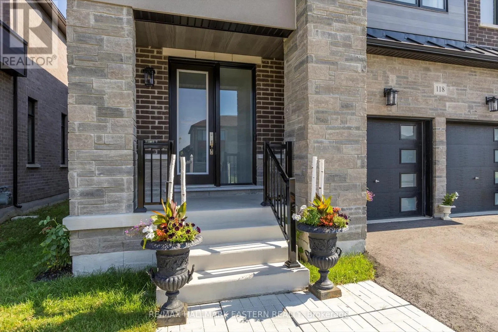118 WHITEHAND DRIVE