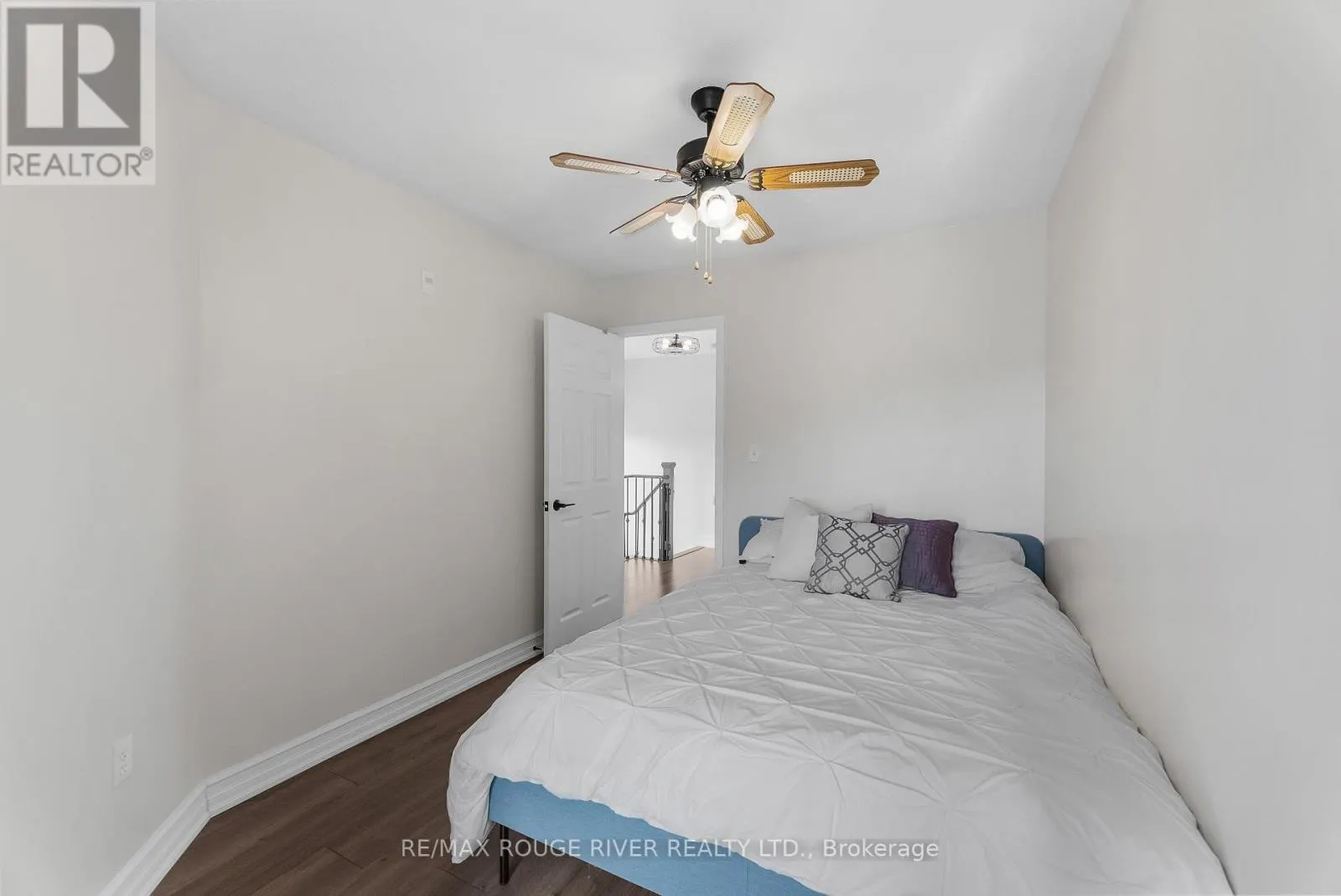 1 - 1250 ST MARTINS DRIVE