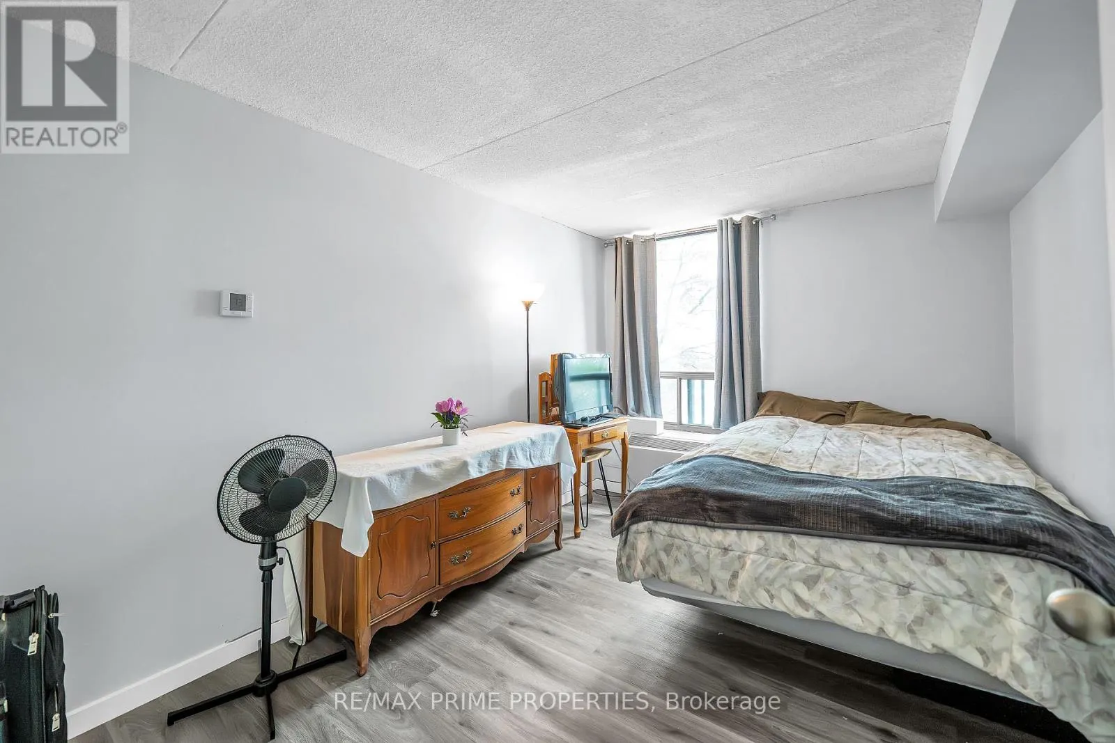 302 - 1535 DIEFENBAKER COURT