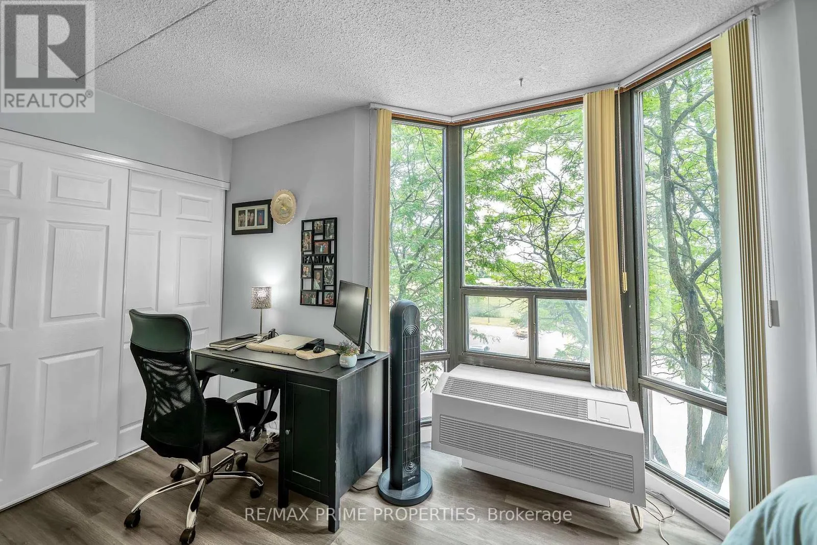 302 - 1535 DIEFENBAKER COURT