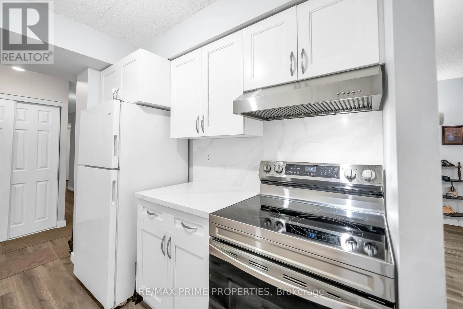 302 - 1535 DIEFENBAKER COURT
