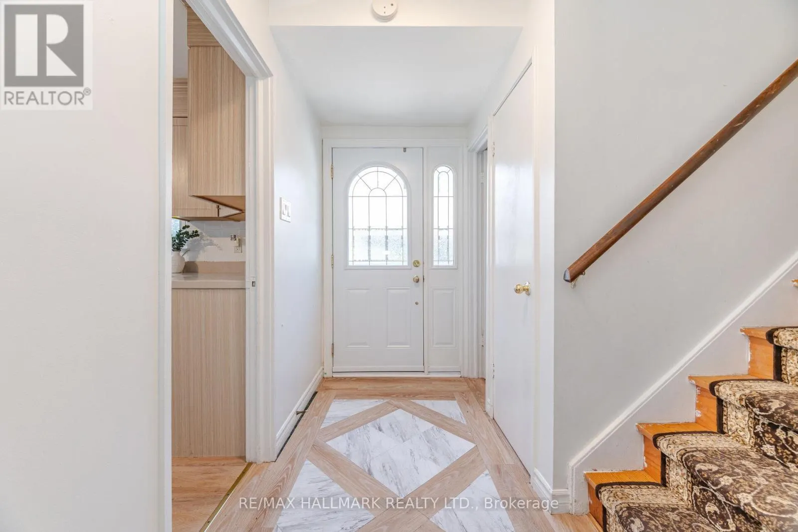 73 DOGWOOD CRESCENT