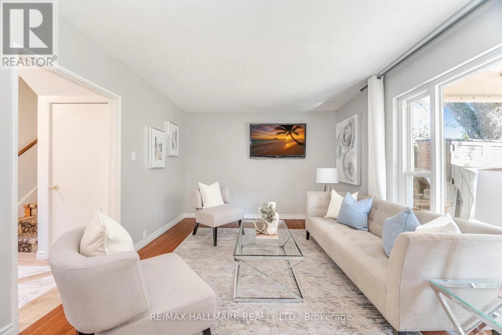 73 DOGWOOD CRESCENT