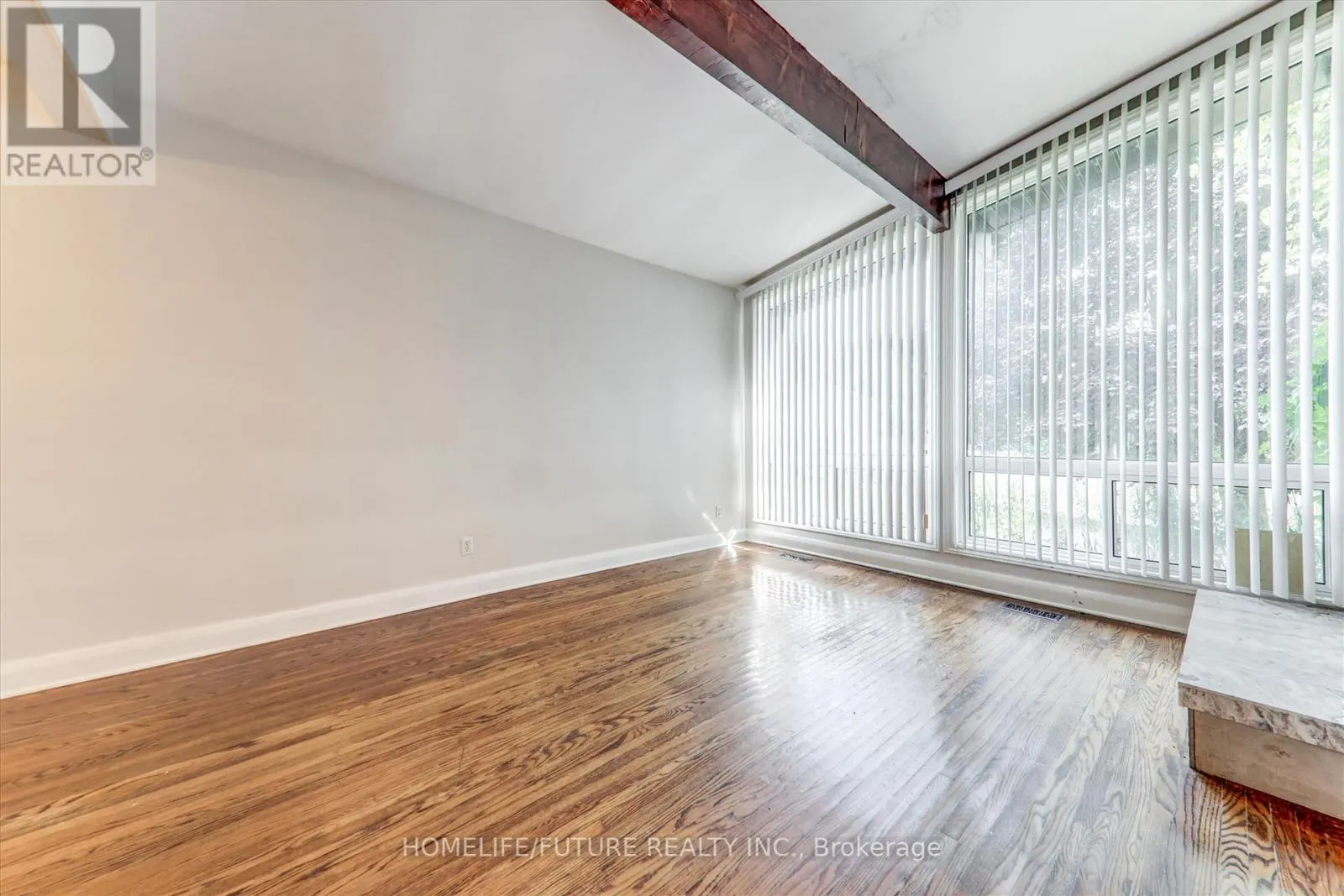 3975 KINSALE ROAD
