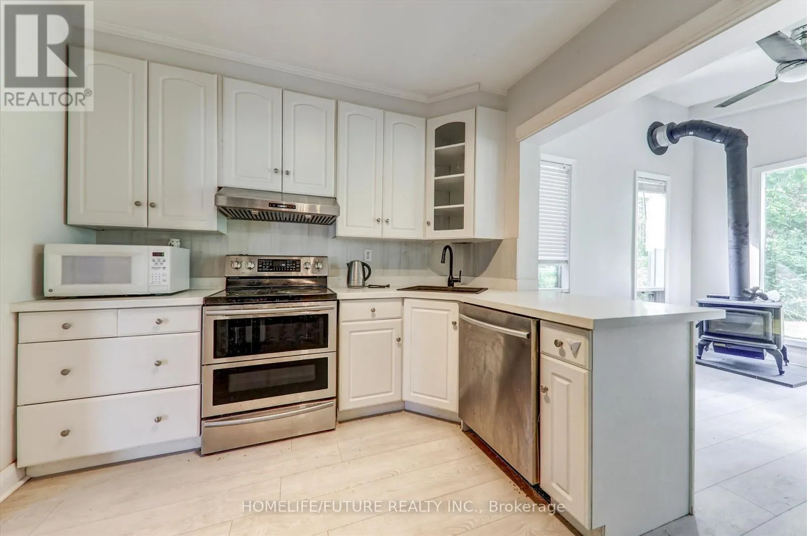 3975 KINSALE ROAD