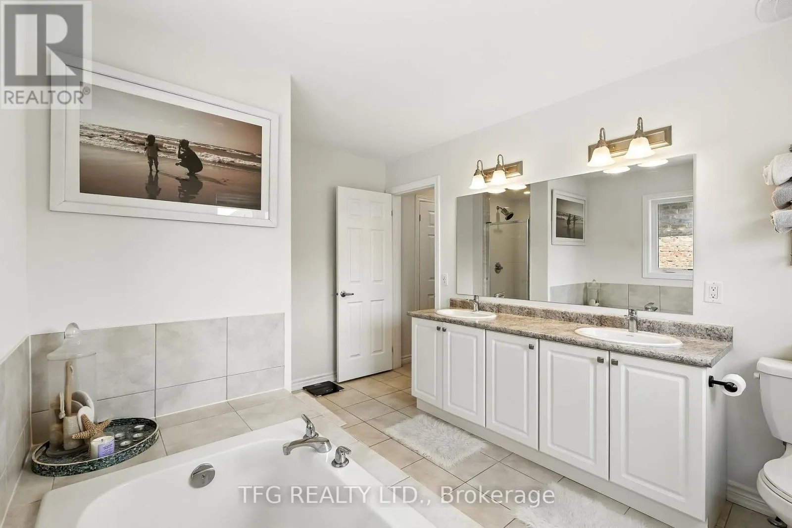 146 CROMBIE STREET