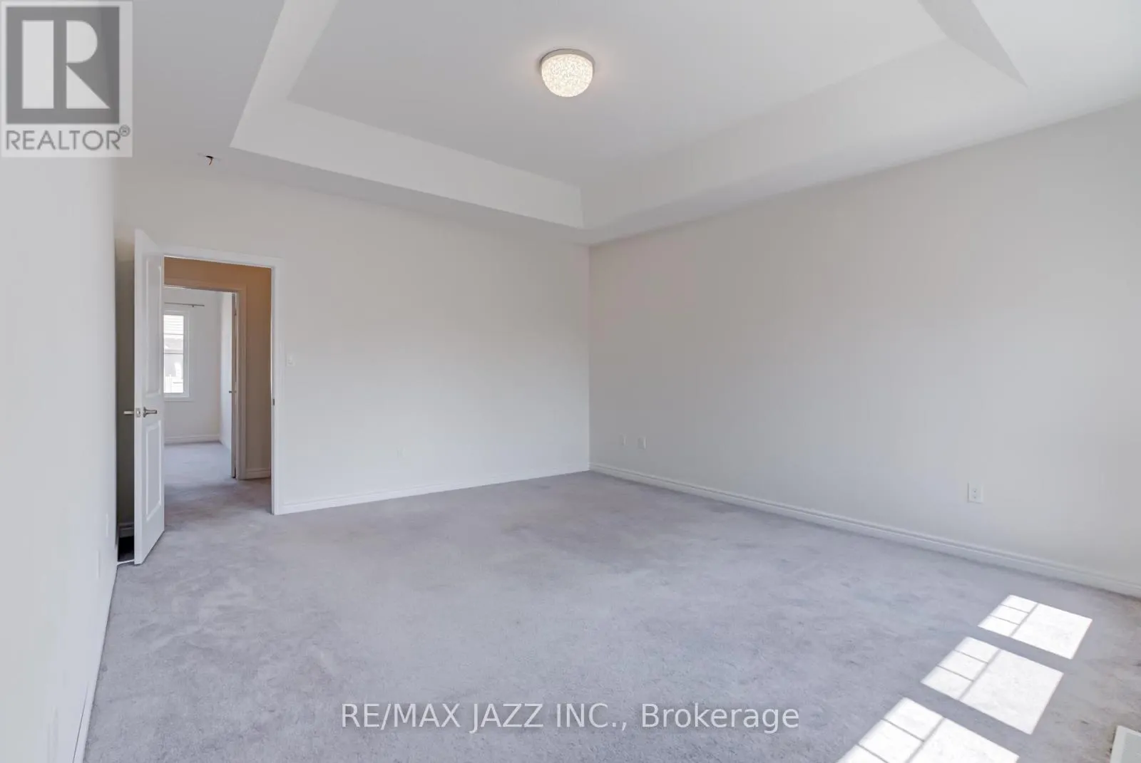 166 CORONATION ROAD