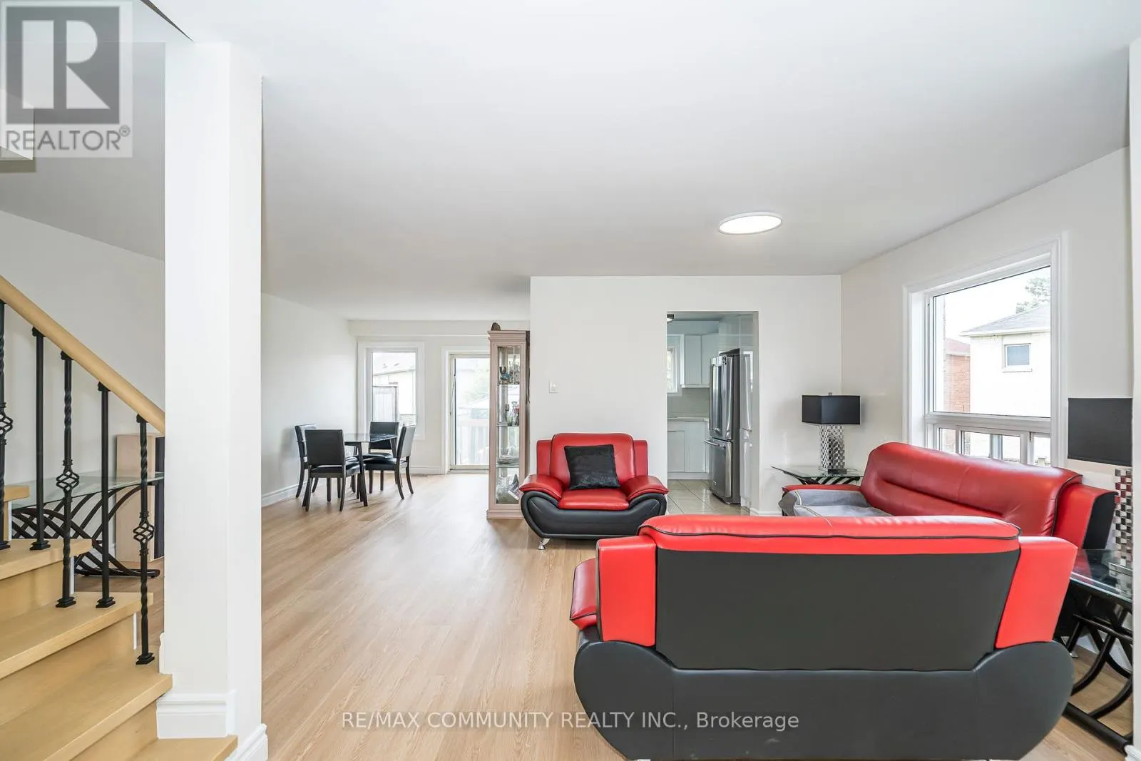 3 TAWN CRESCENT