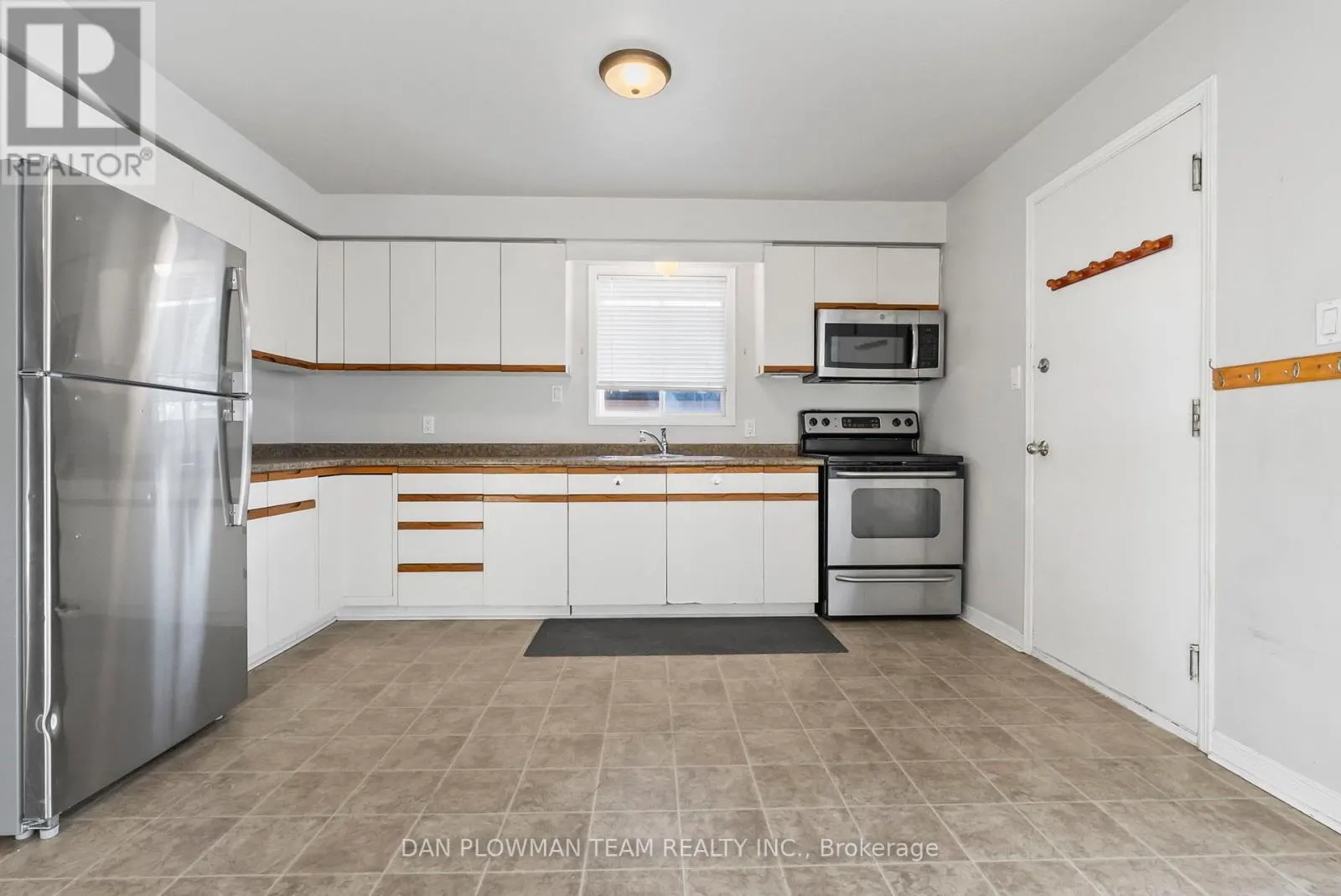 180 NASSAU STREET