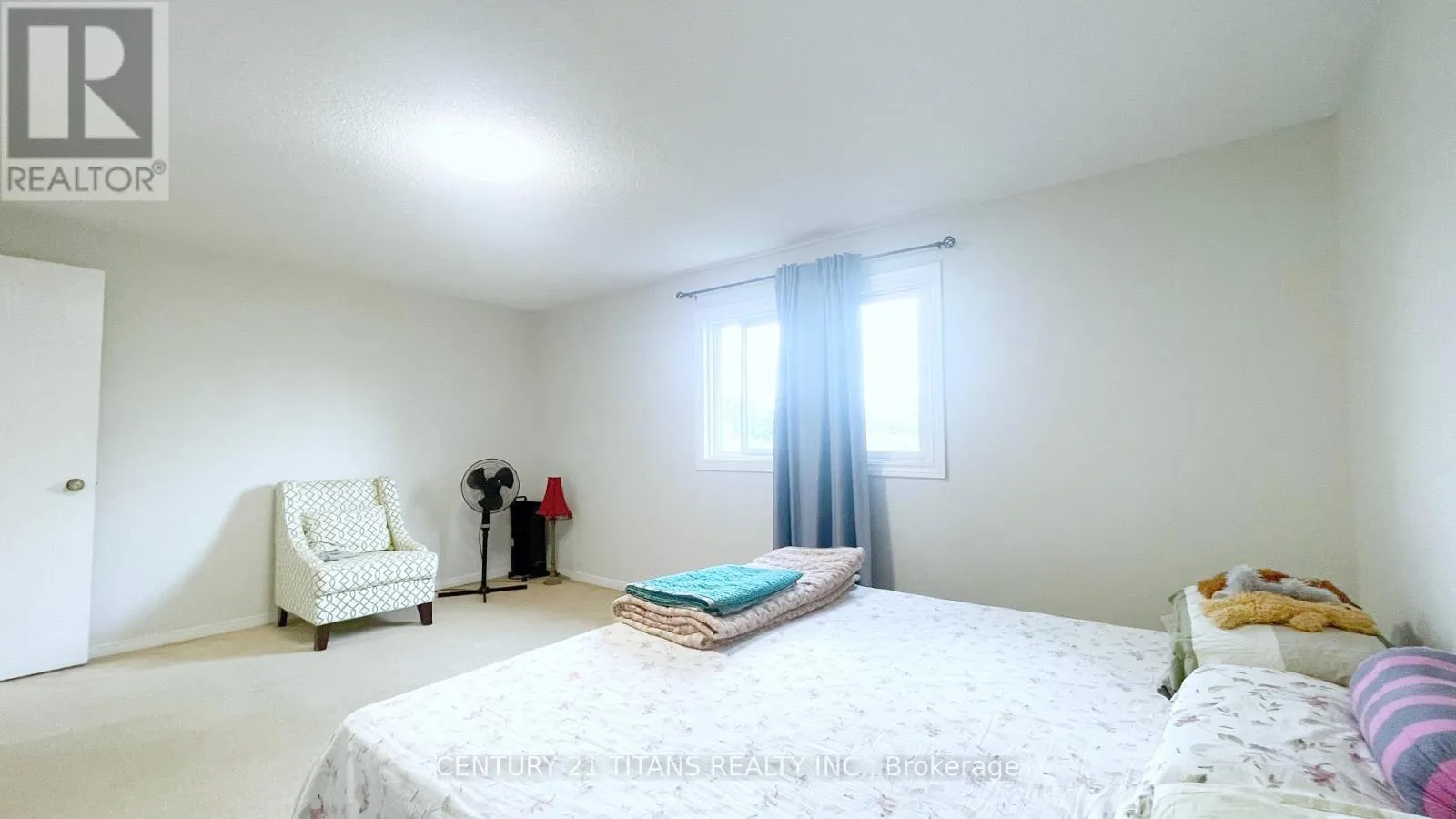 75 DANIELS CRESCENT