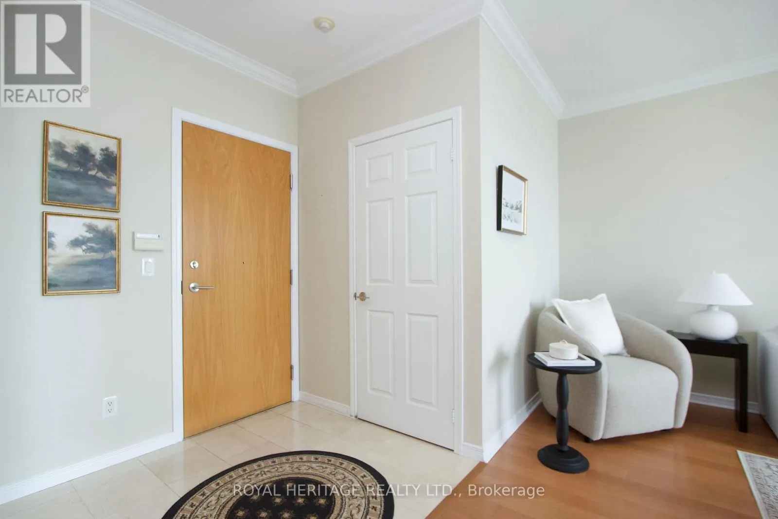 1209 - 340 WATSON ST STREET W, #1209