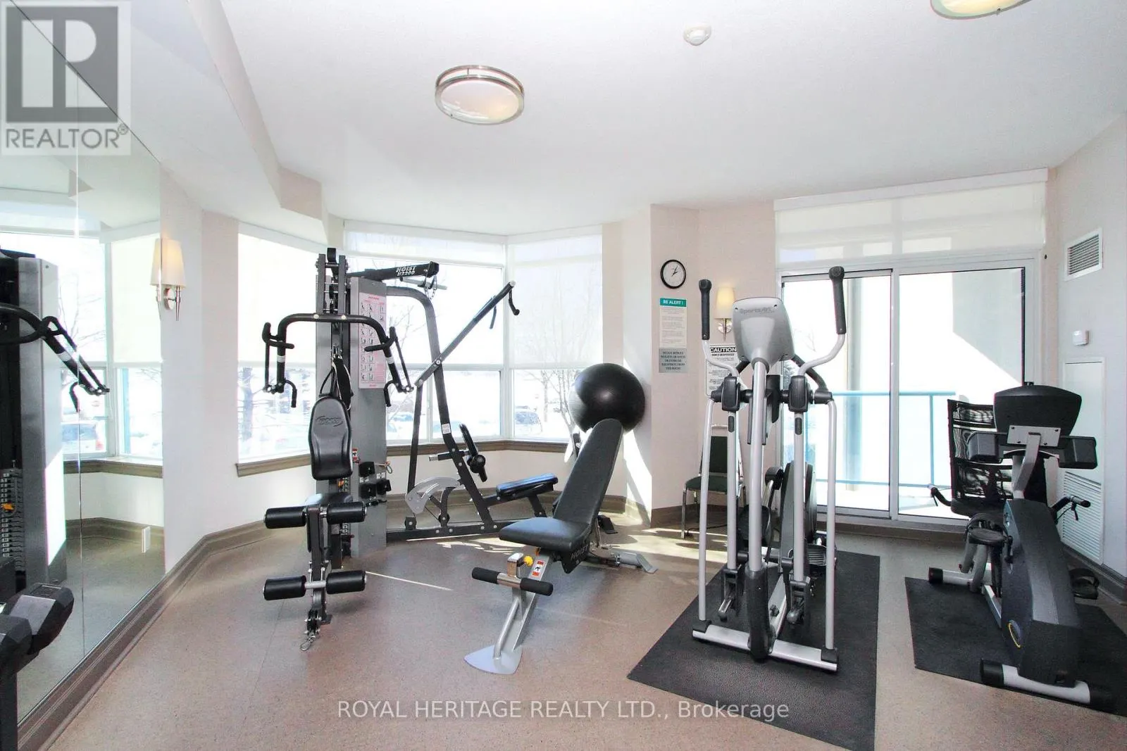1209 - 340 WATSON ST STREET W, #1209