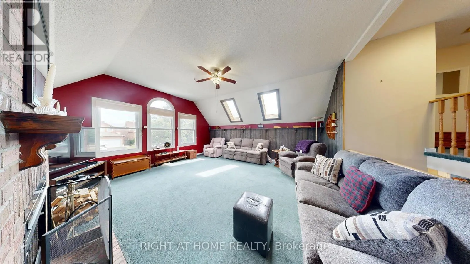 212 DELANEY DRIVE
