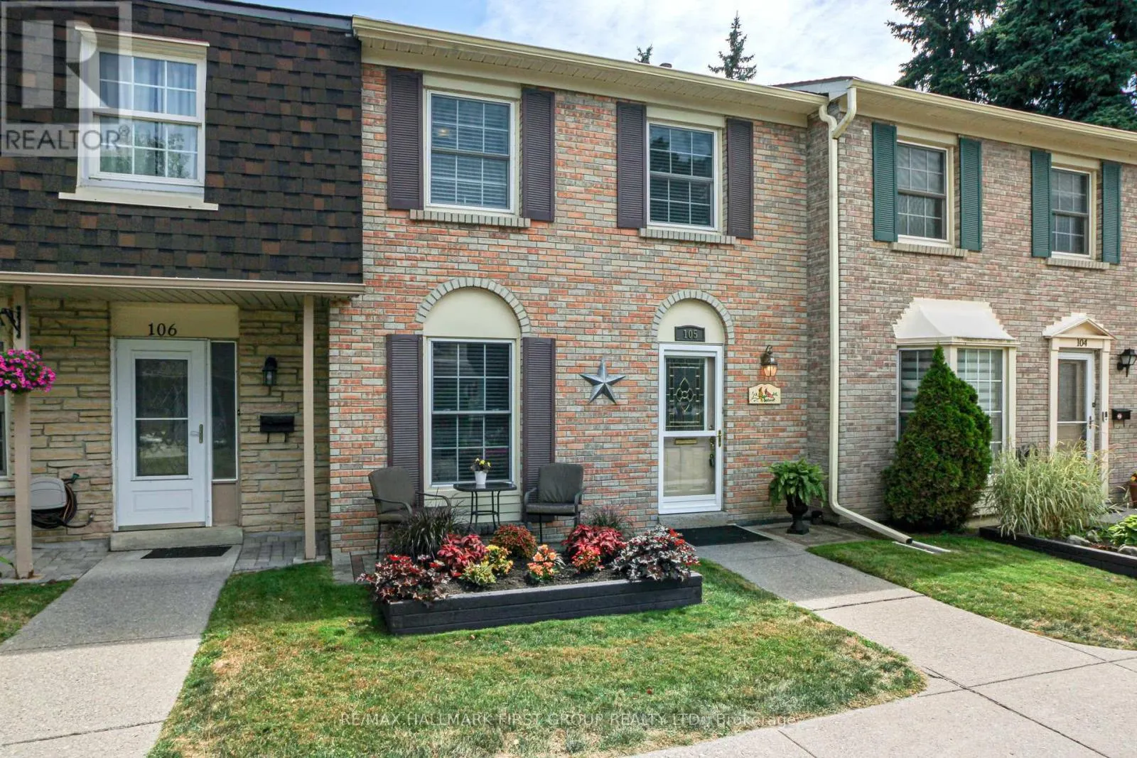 105 - 580 EYER DRIVE