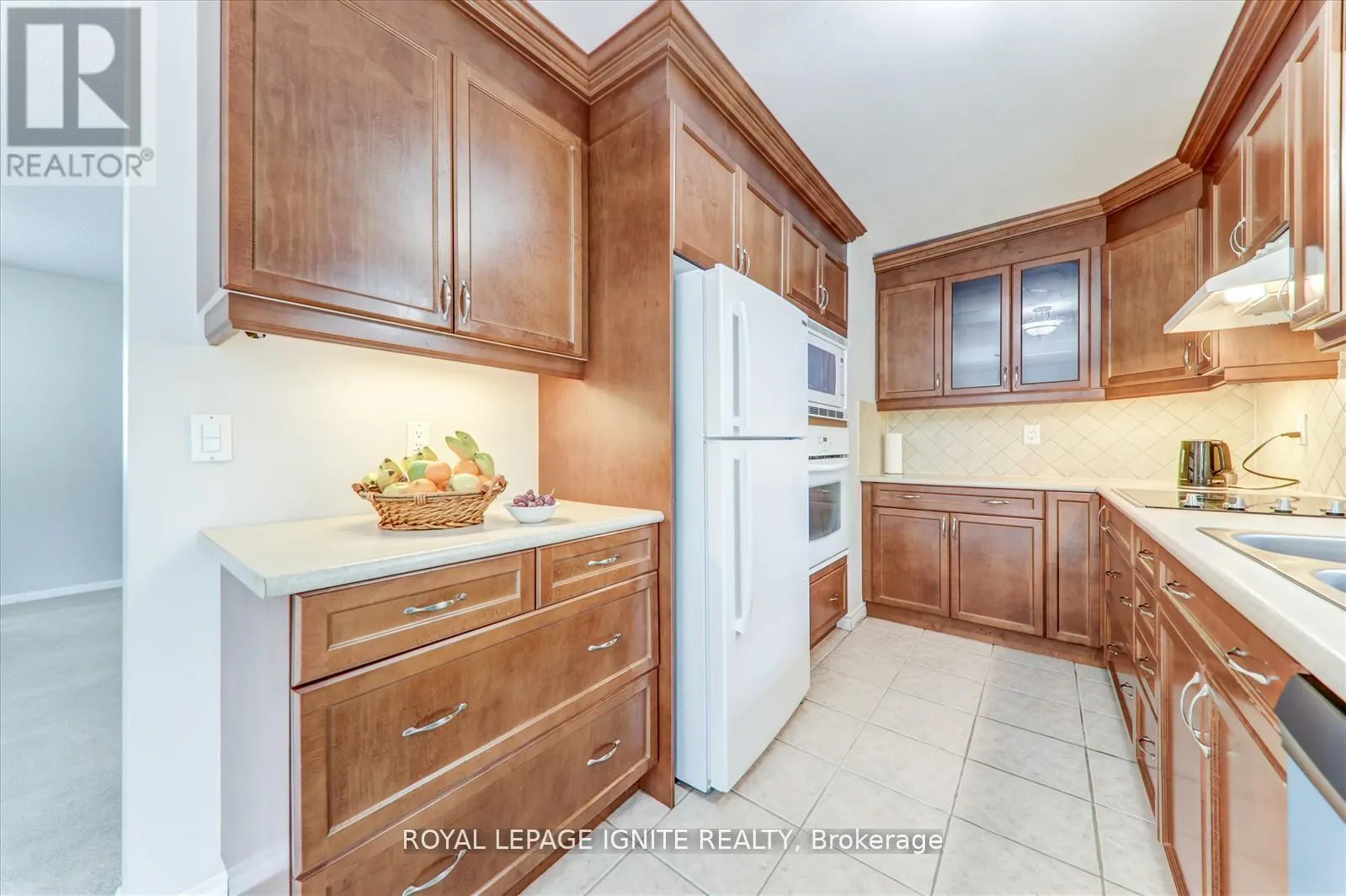 412 PRINCE OF WALES DRIVE